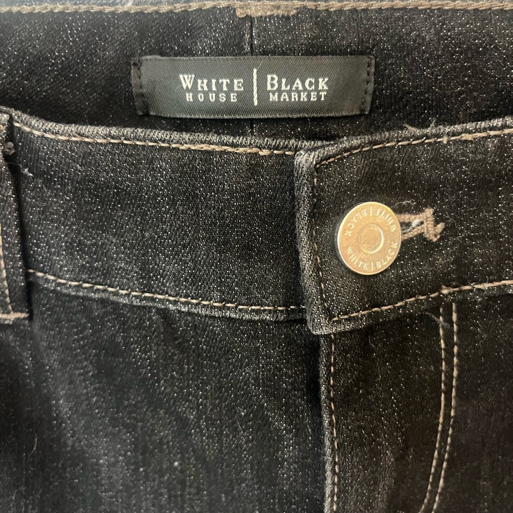 White House Black Market Dark Blanc Flare Jeans NWOT - Picture 5 of 8